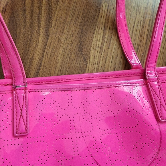 🍁2 for $15🍁 Kate Spade Molly Neon Hot Pink Shoulder Bag Purse Barbie Vibes - Picture 5 of 9